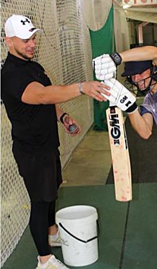 Jared Newton coaching in the Ruimsig nets